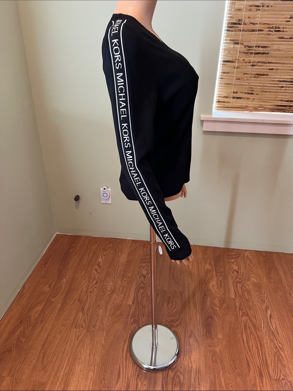 Michael Kors Black  Long-Sleeve Crewneck Top With logo on the side Size XL